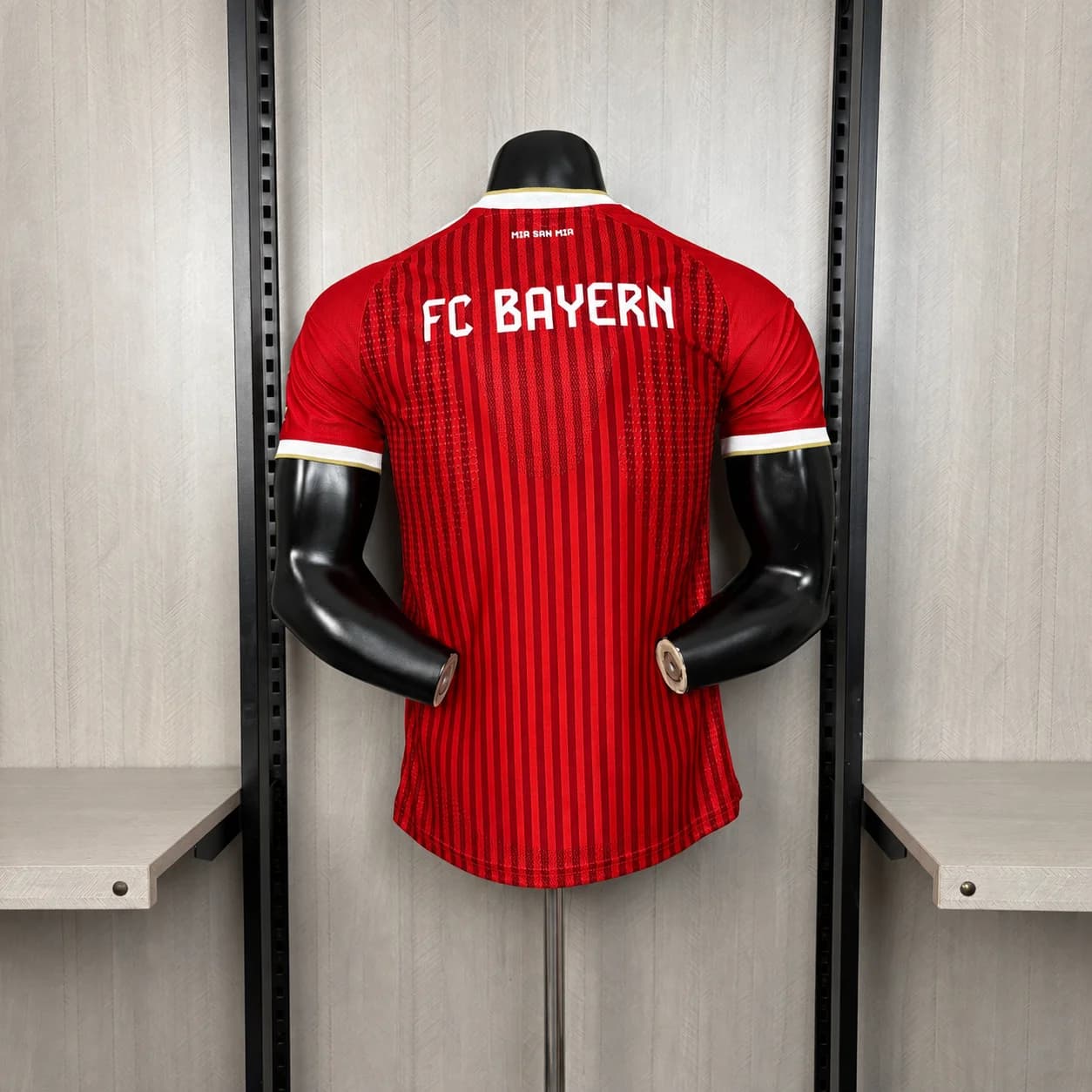 Camisa Bayern München 26/27 Jogador Casa — Bayern München (foto 7)