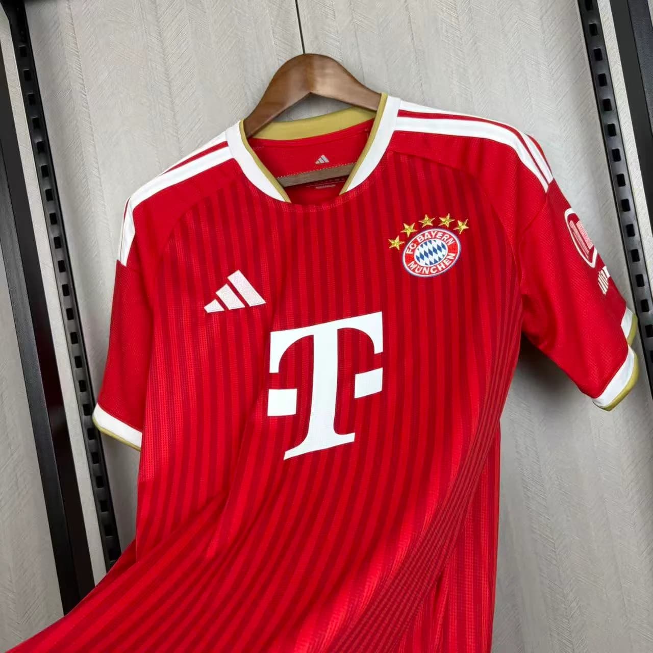 Camisa Bayern München 26/27 Torcedor Casa — Bayern München (foto 4)