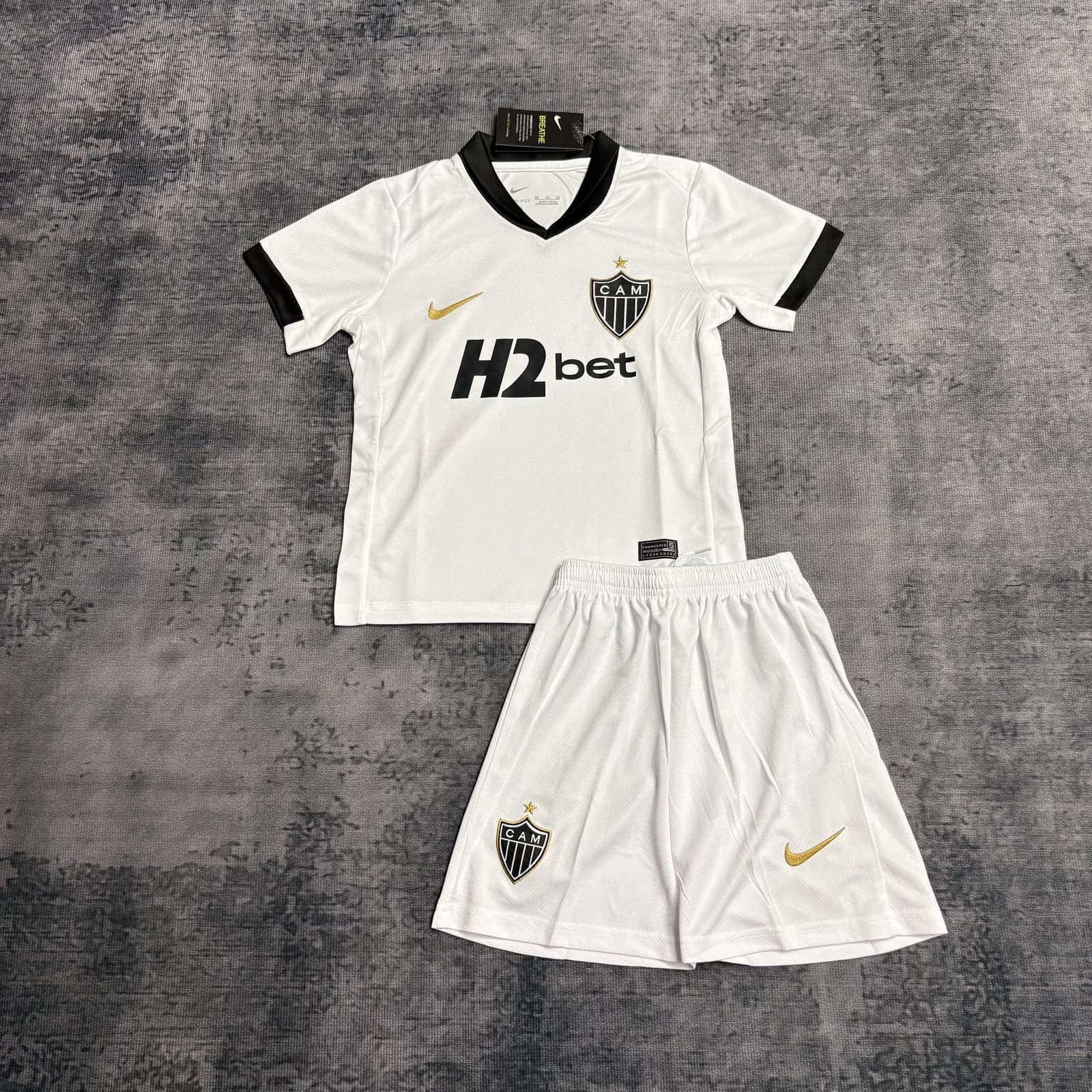 Kit Infantil Atlético Mineiro 26/27 Fora — Atlético Mineiro