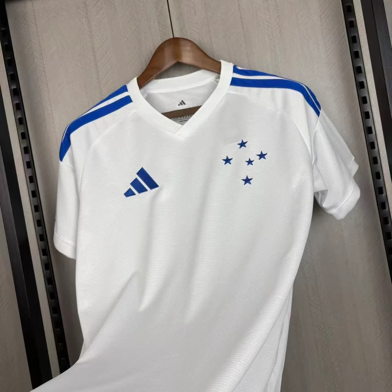 Camisa Cruzeiro 26/27 Torcedor Fora — Cruzeiro (foto 4)