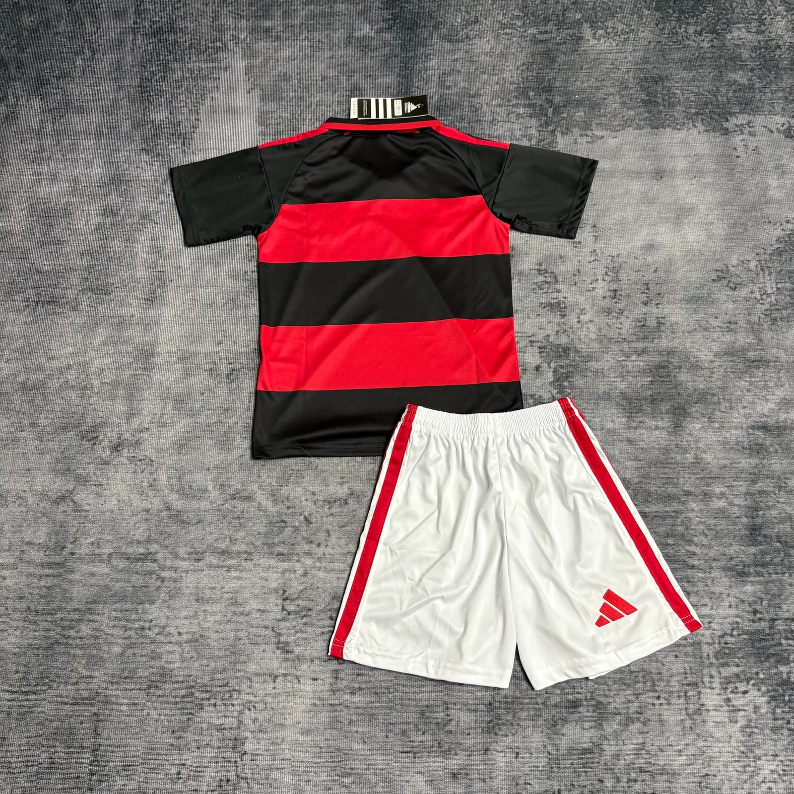 Kit Infantil Flamengo 26/27 Casa — Flamengo (foto 4)