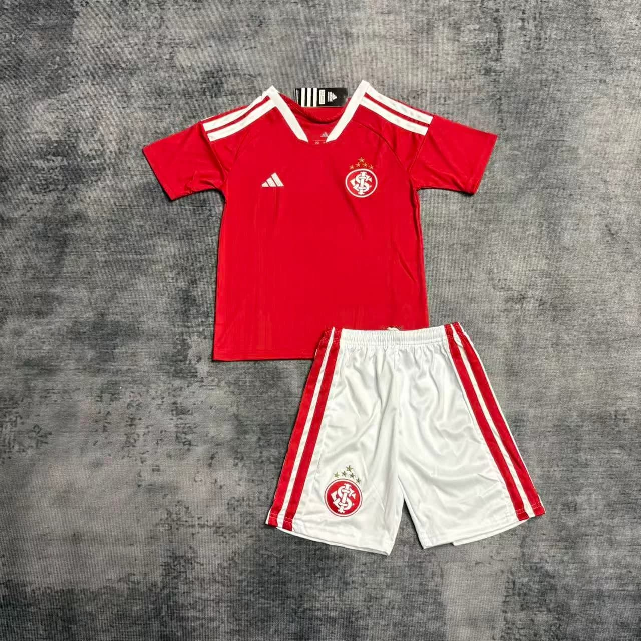 Kit Infantil Internacional 26/27 Casa — Internacional