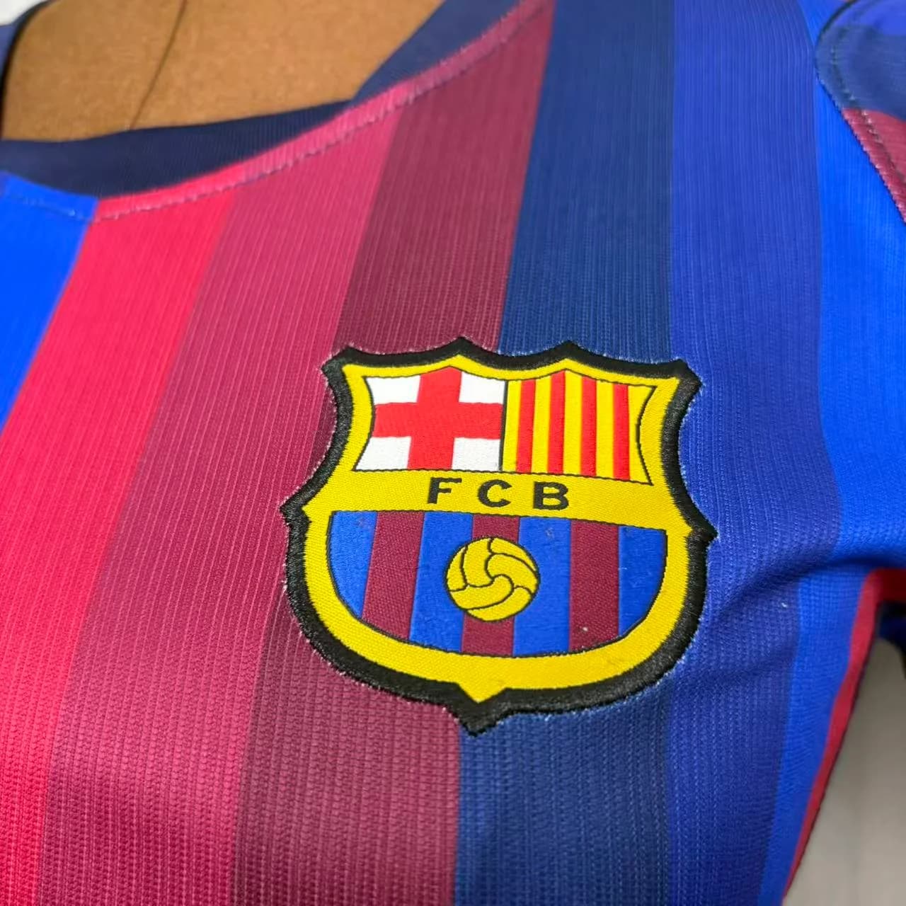 Camisa Barcelona 26/27 Feminina Casa — Barcelona (foto 2)