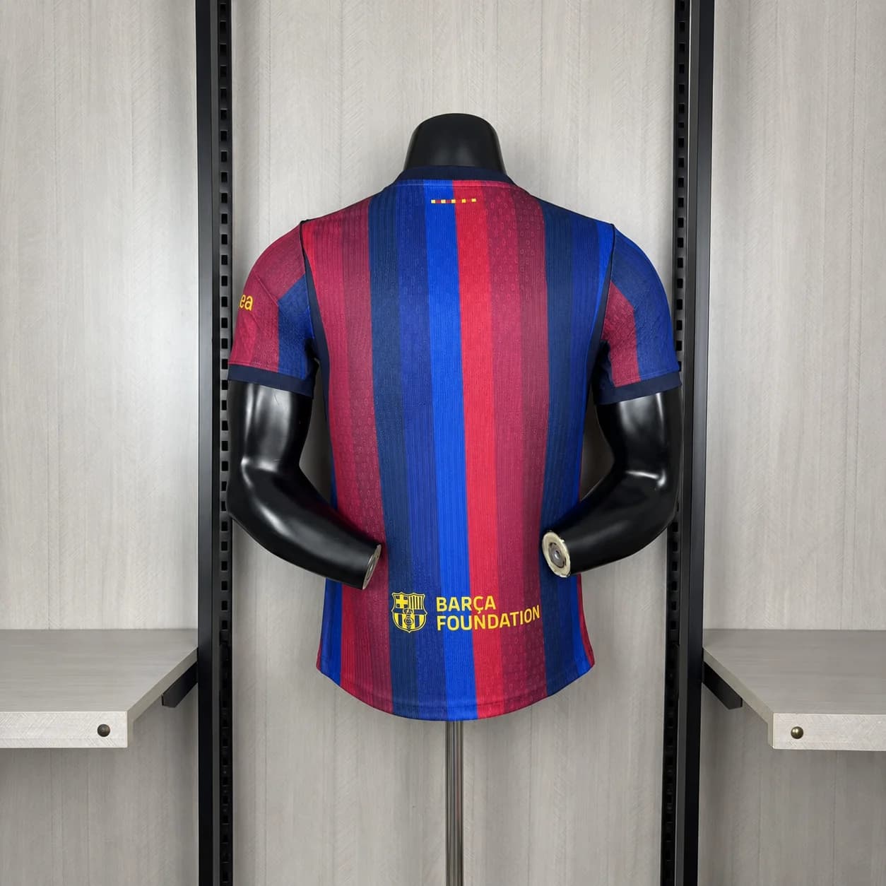 Camisa Barcelona 26/27 Jogador Casa — Barcelona (foto 6)