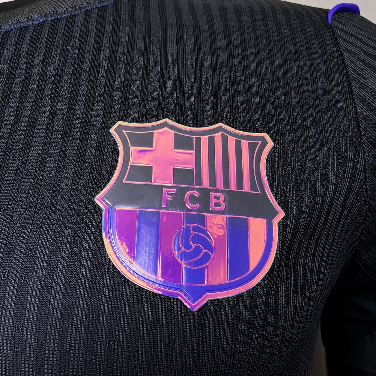 Camisa Barcelona 26/27 Jogador Fora — Barcelona (foto 2)