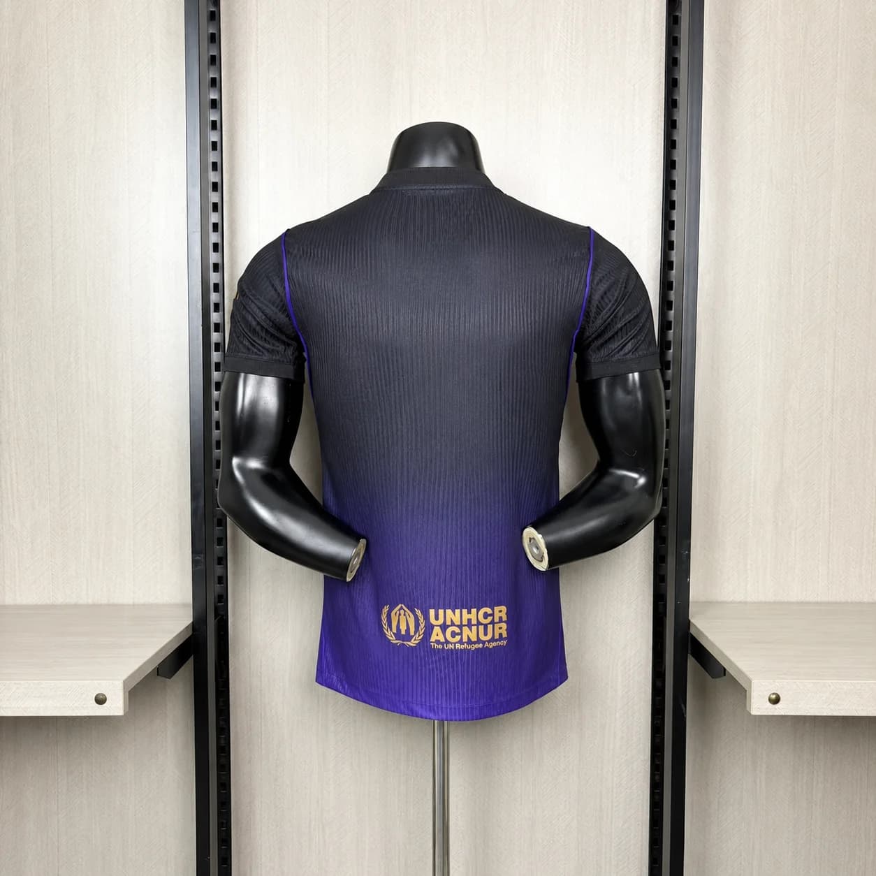Camisa Barcelona 26/27 Jogador Fora — Barcelona (foto 6)