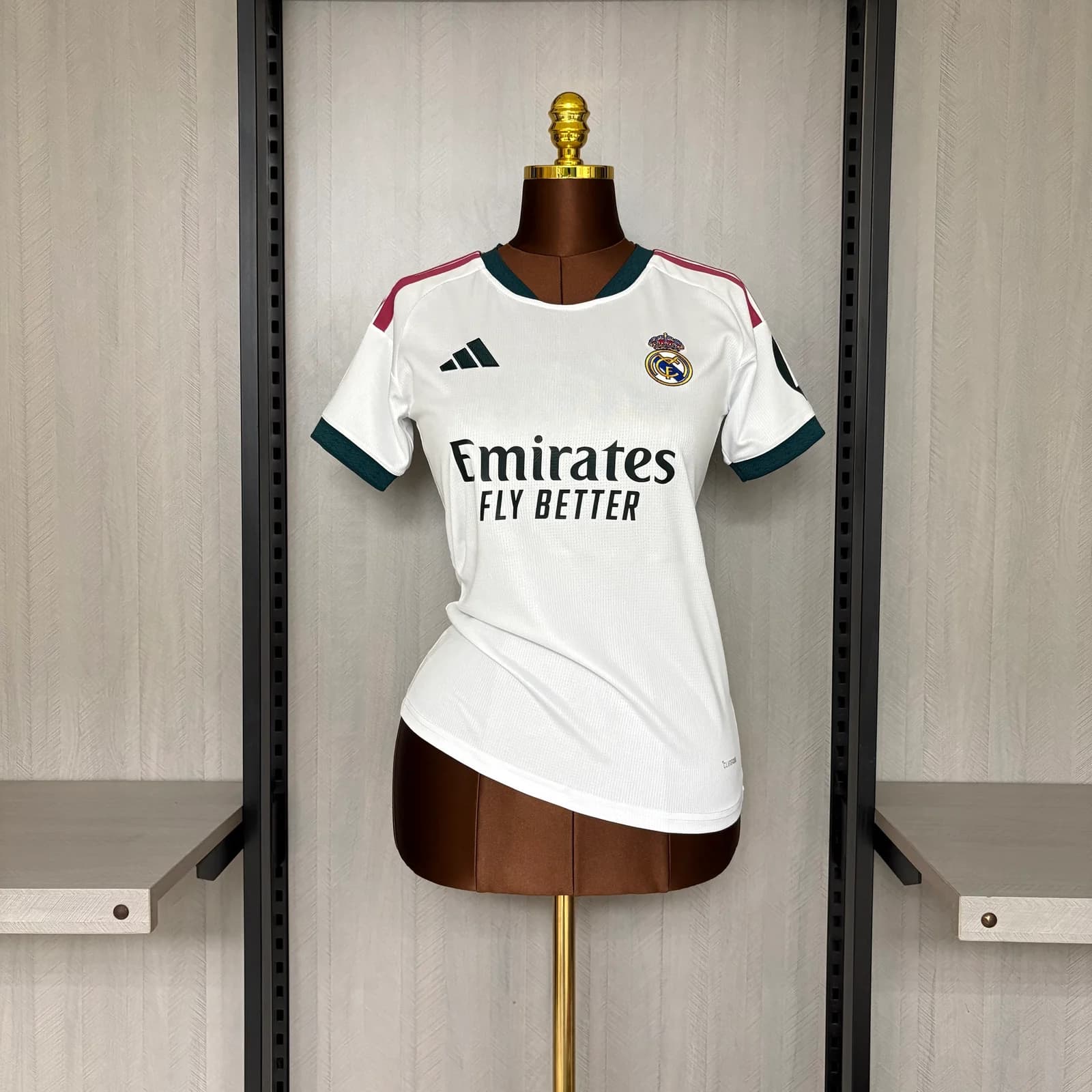Camisa Real Madrid 26/27 Feminina Casa — Real Madrid