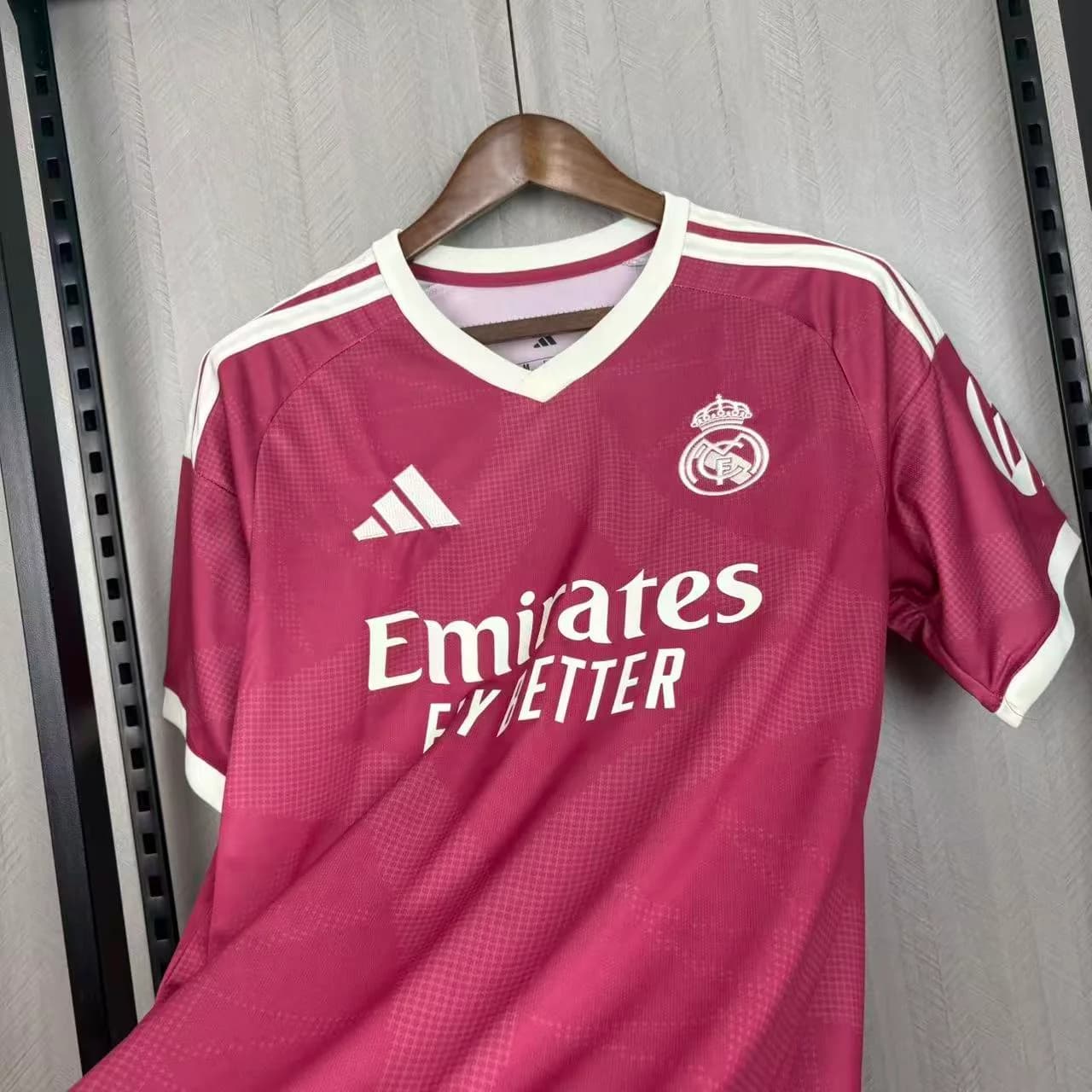 Camisa Real Madrid 26/27 Torcedor III — Real Madrid (foto 4)