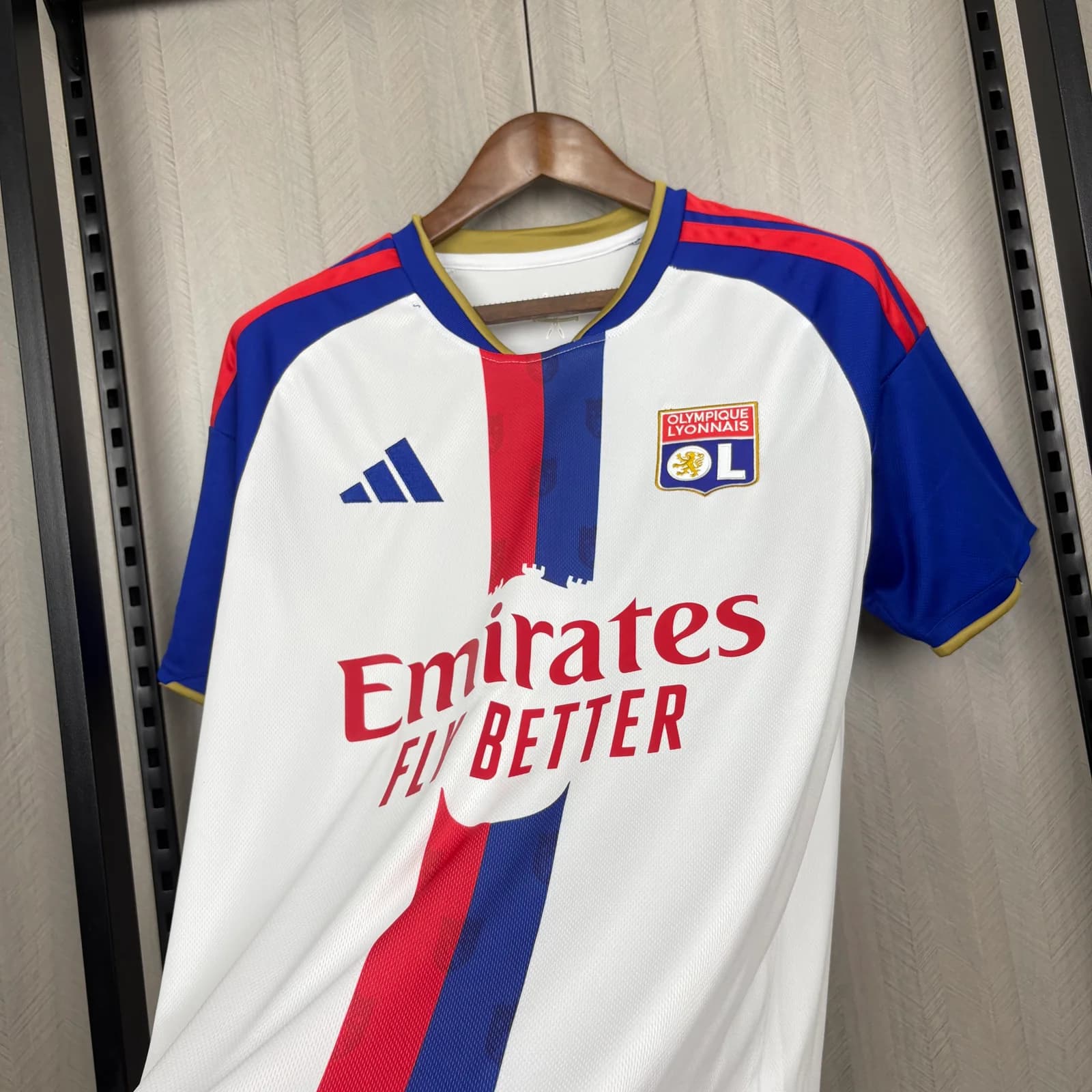 Camisa Lyon 26/27 Torcedor Casa — Lyon (foto 4)