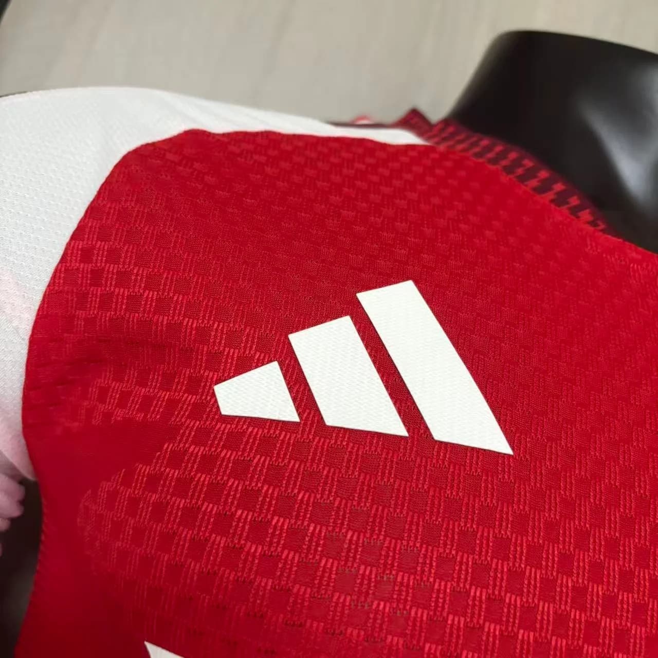 Camisa Arsenal 26/27 Jogador Casa — Arsenal (foto 3)