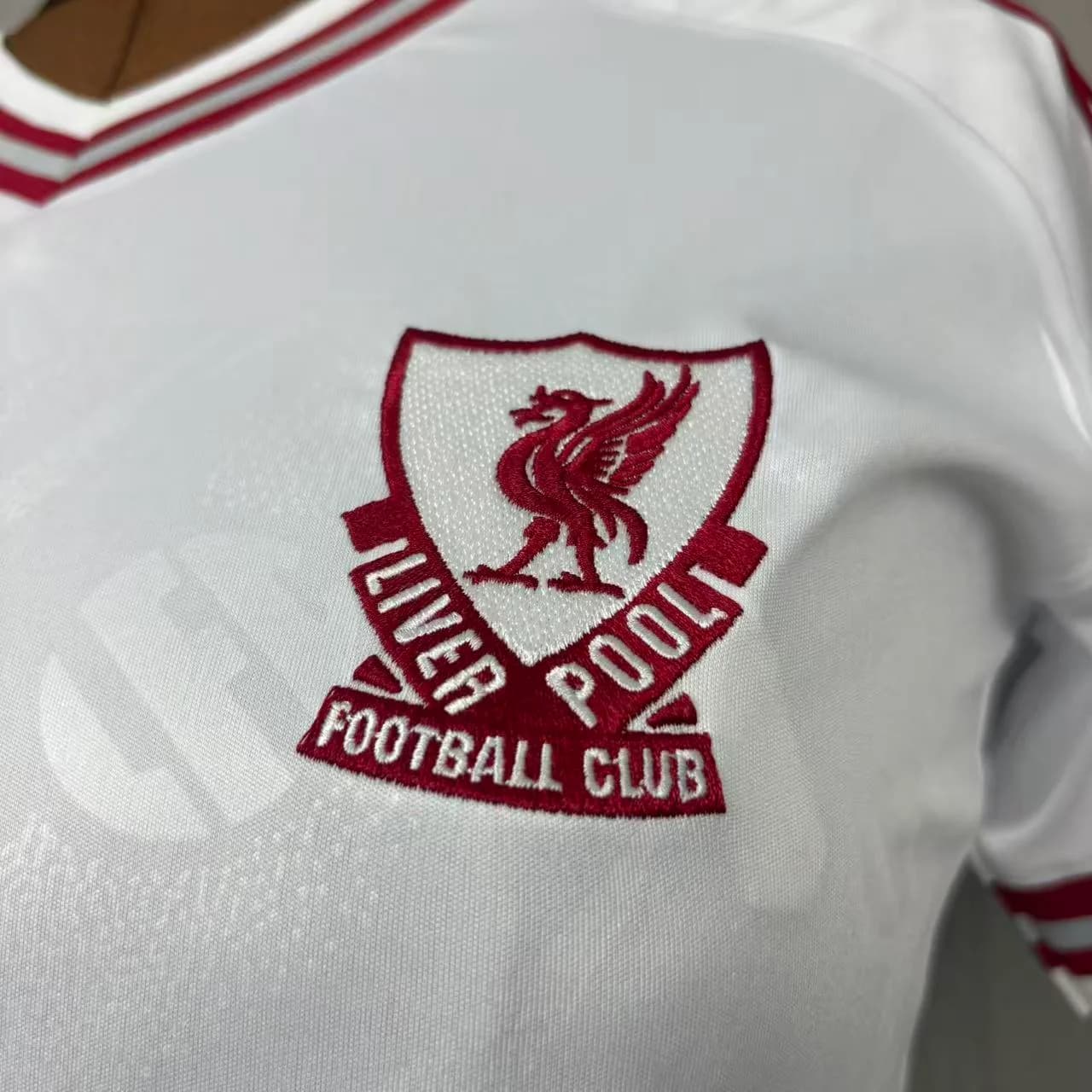 Camisa Liverpool 26/27 Feminina Fora — Liverpool (foto 2)