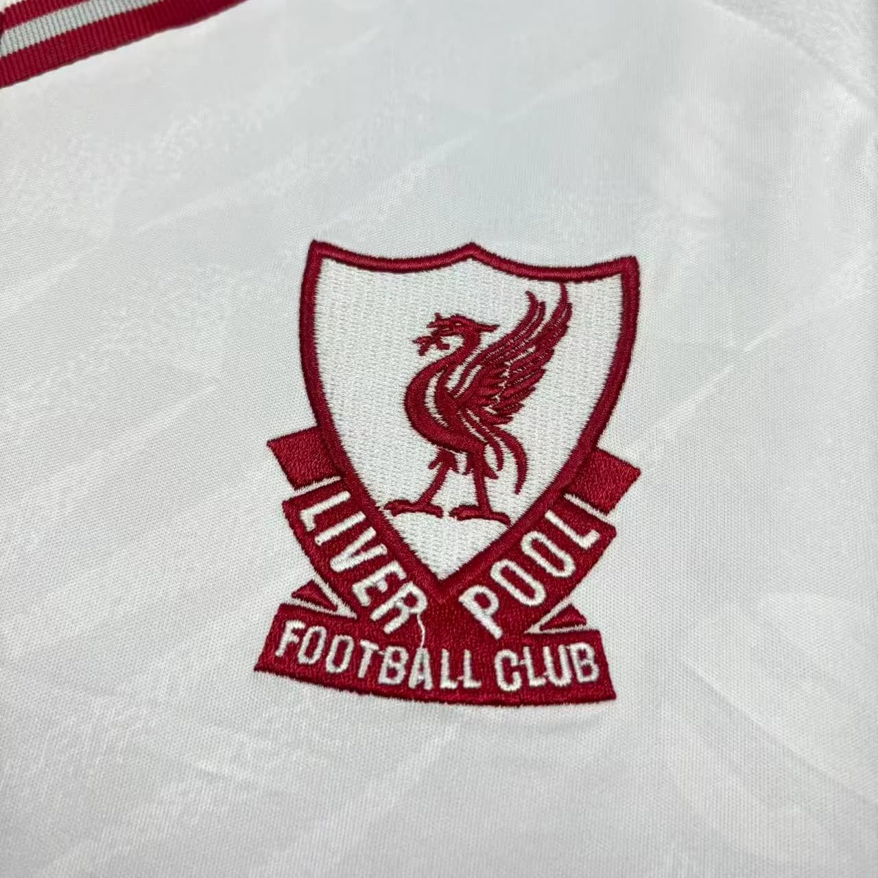 Camisa Liverpool 26/27 Torcedor Fora — Liverpool (foto 2)