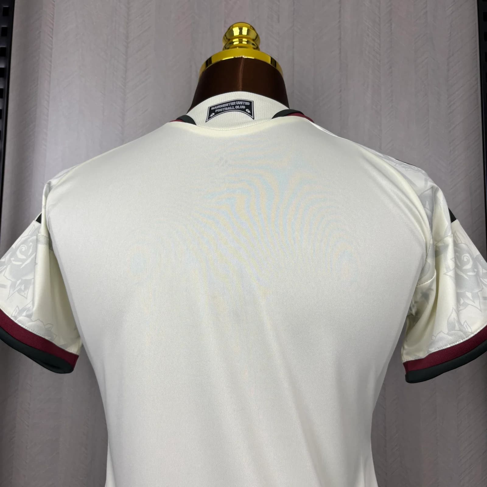 Camisa Manchester United 26/27 Feminina III — Manchester United (foto 3)