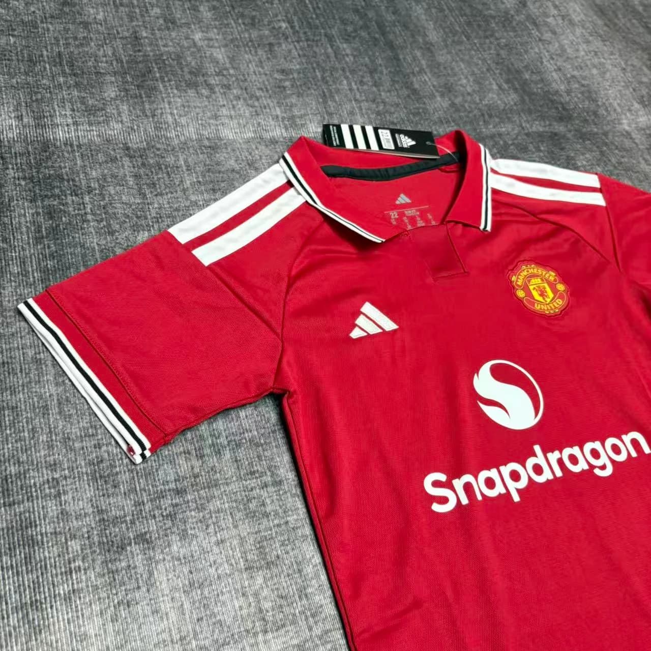 Kit Infantil Manchester United 26/27 Casa — Manchester United (foto 2)