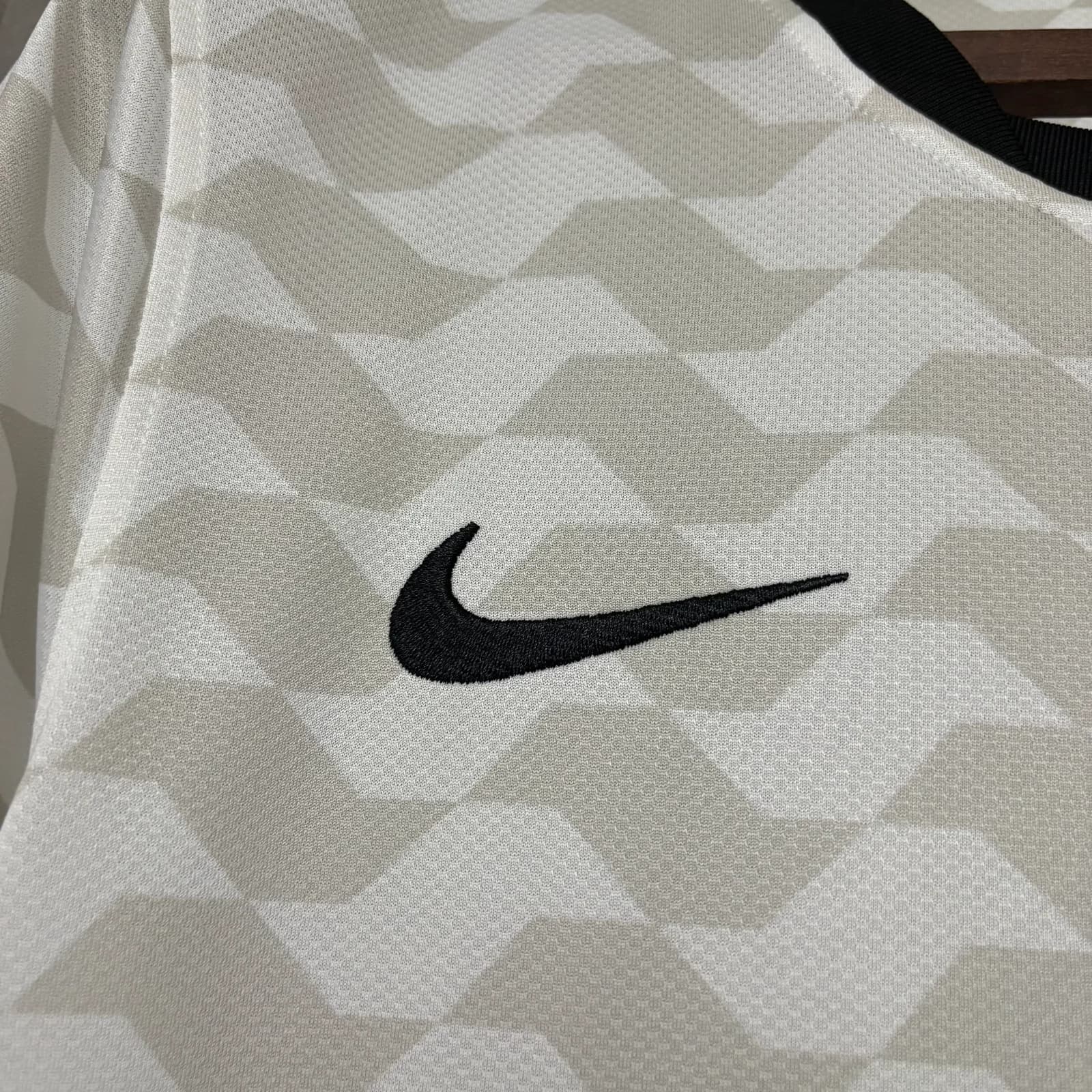 Camisa Corinthians Retrô Modelo A — Corinthians (foto 4)