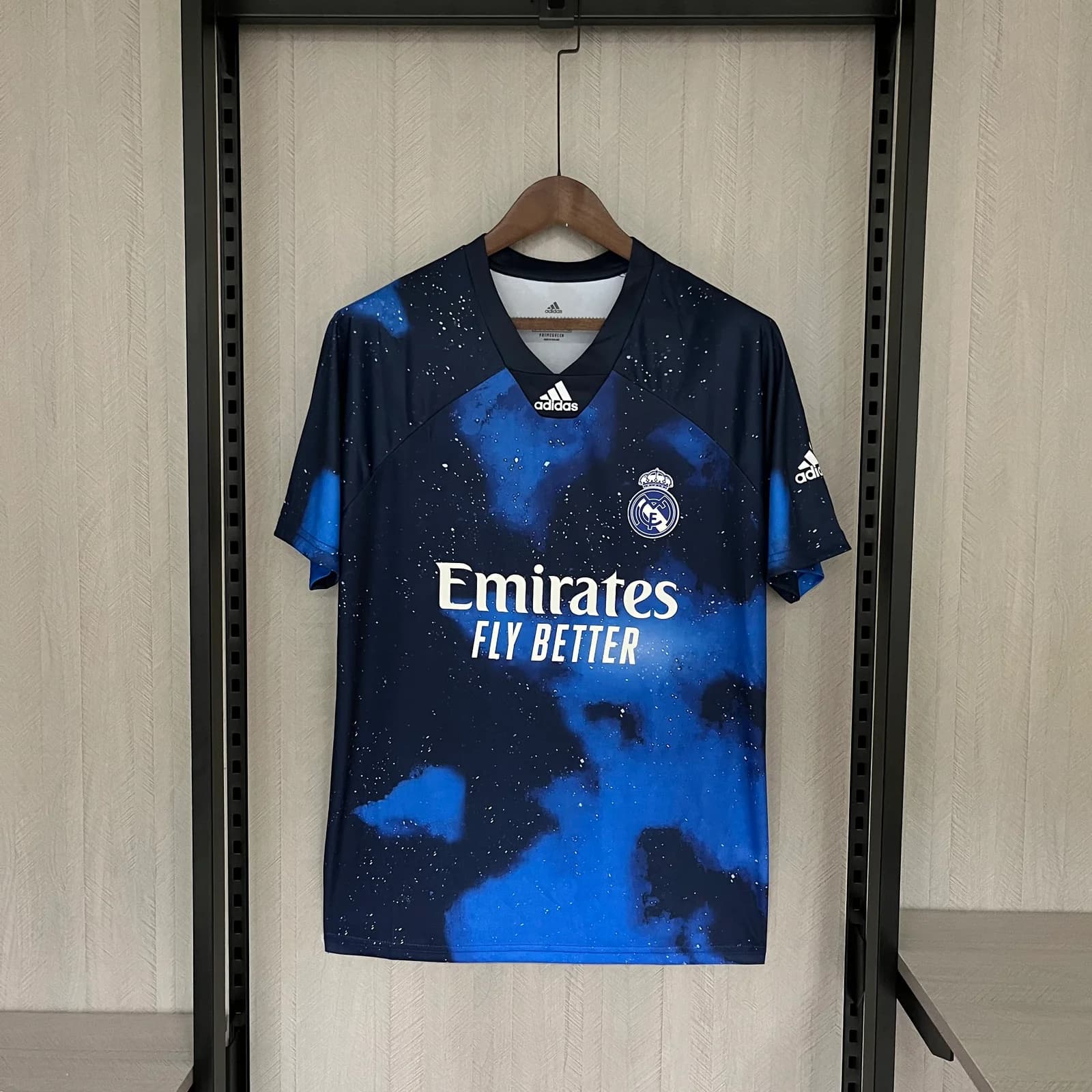 Camisa Real Madrid Retrô — Real Madrid