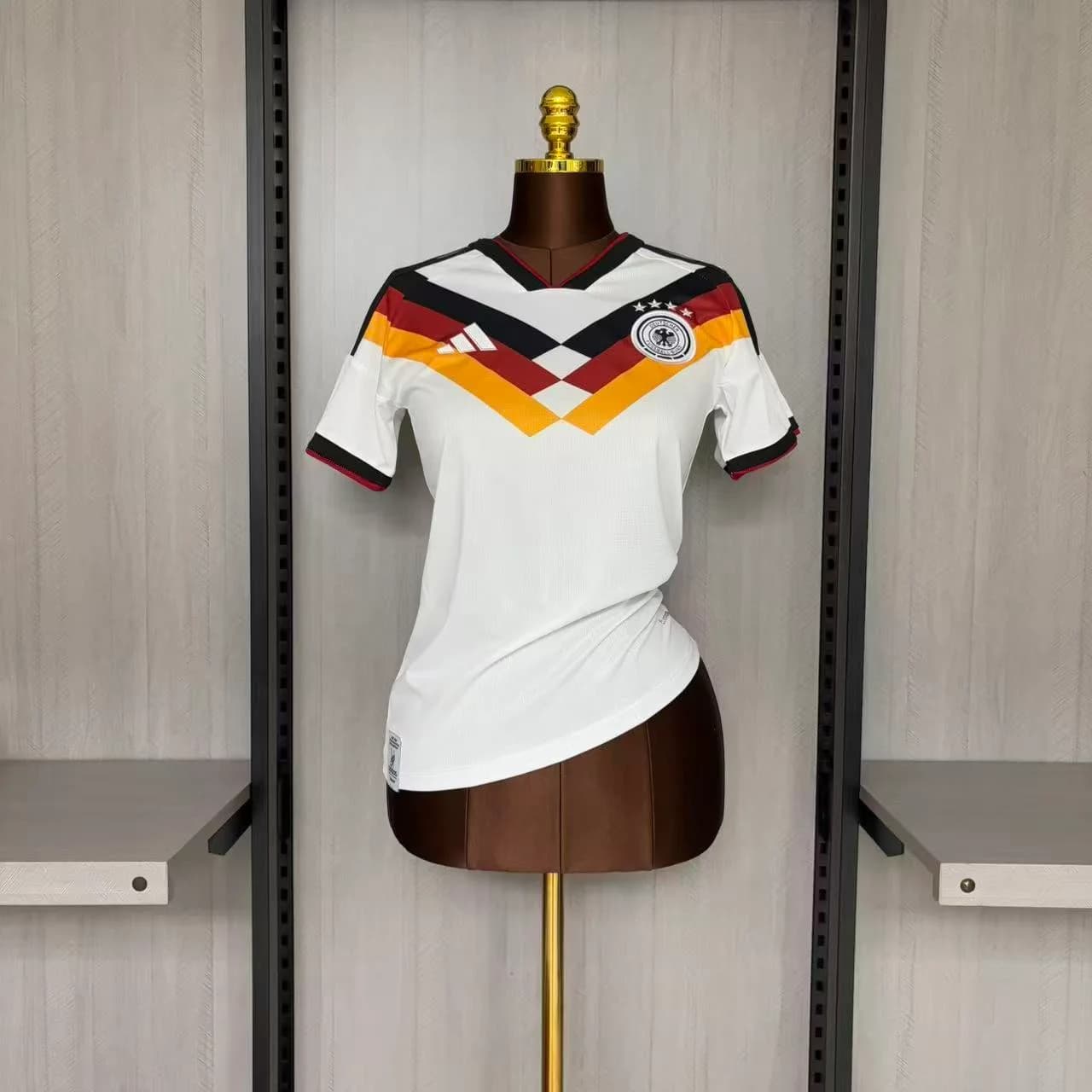 Camisa Alemanha 26/27 Feminina Casa — Alemanha