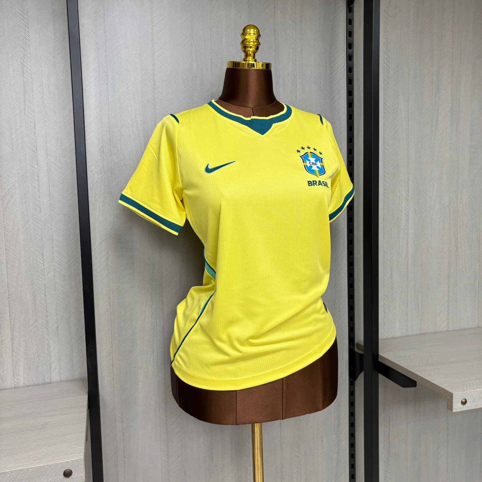 Camisa Brasil 26/27 Feminina Casa — Brasil (foto 4)