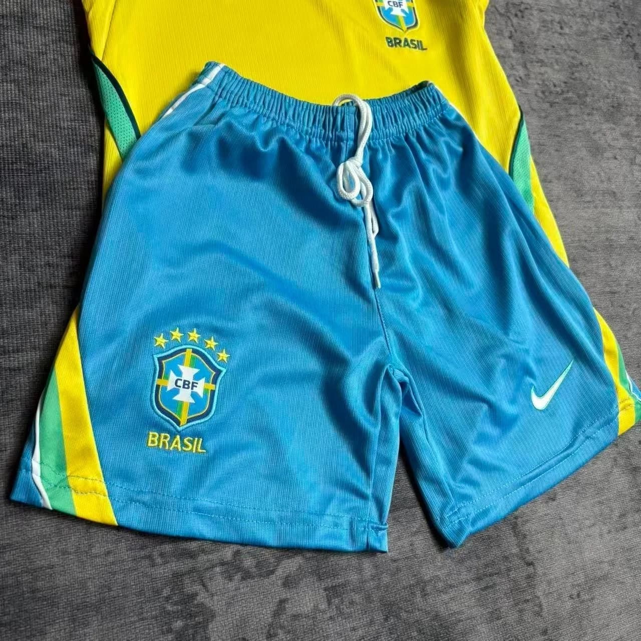 Kit Infantil Brasil 26/27 Casa — Brasil (foto 4)