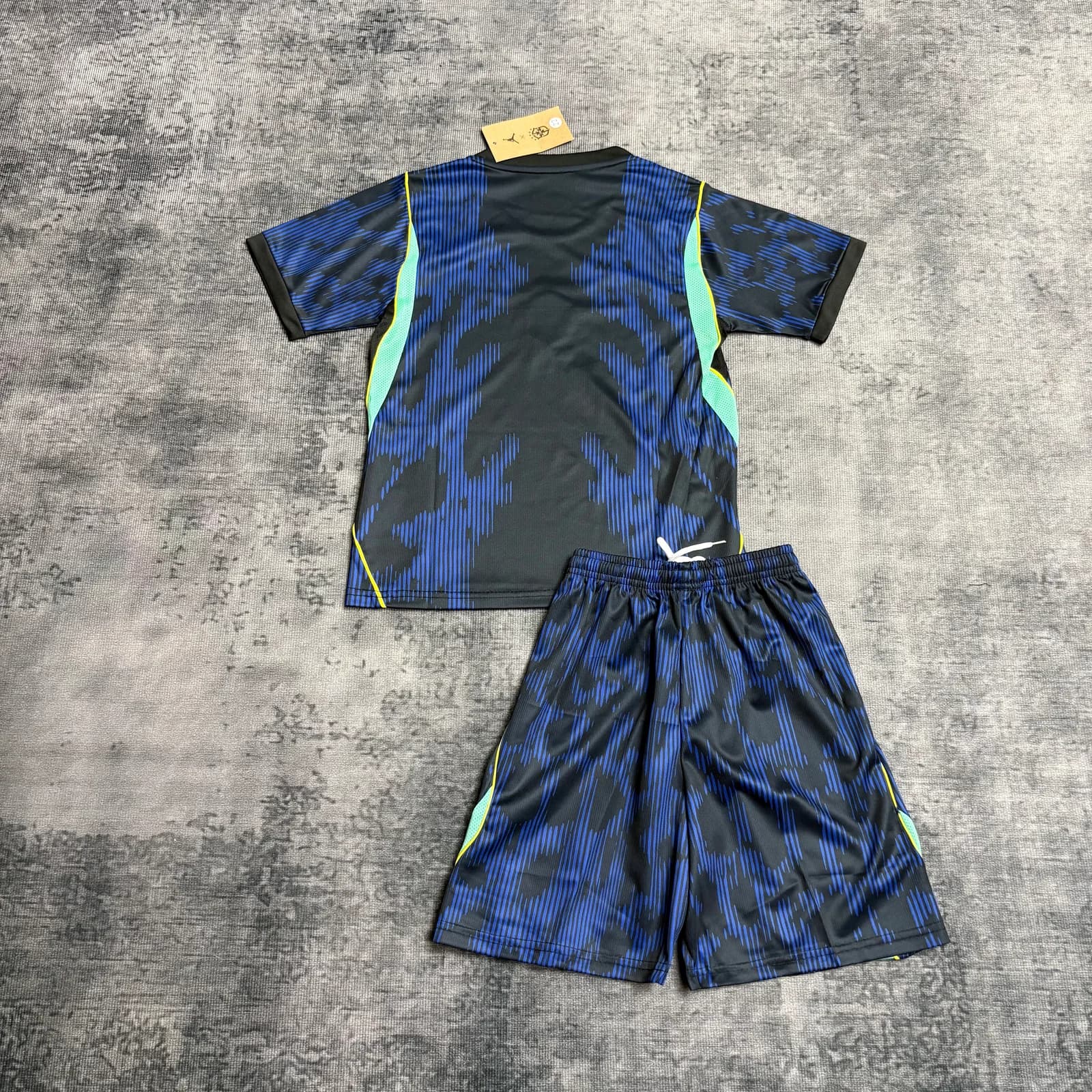 Kit Infantil Brasil 26/27 Fora — Brasil (foto 4)