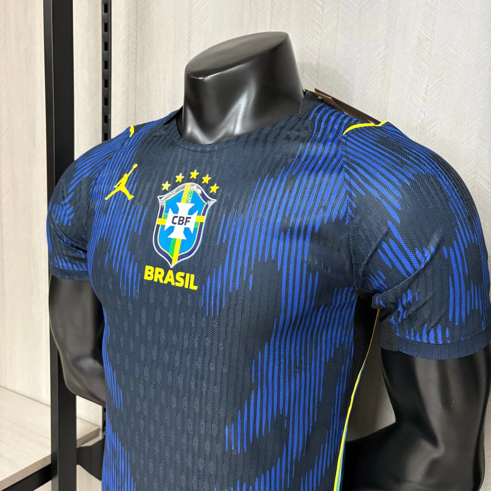 Camisa Brasil 26/27 Jogador Fora — Brasil (foto 6)