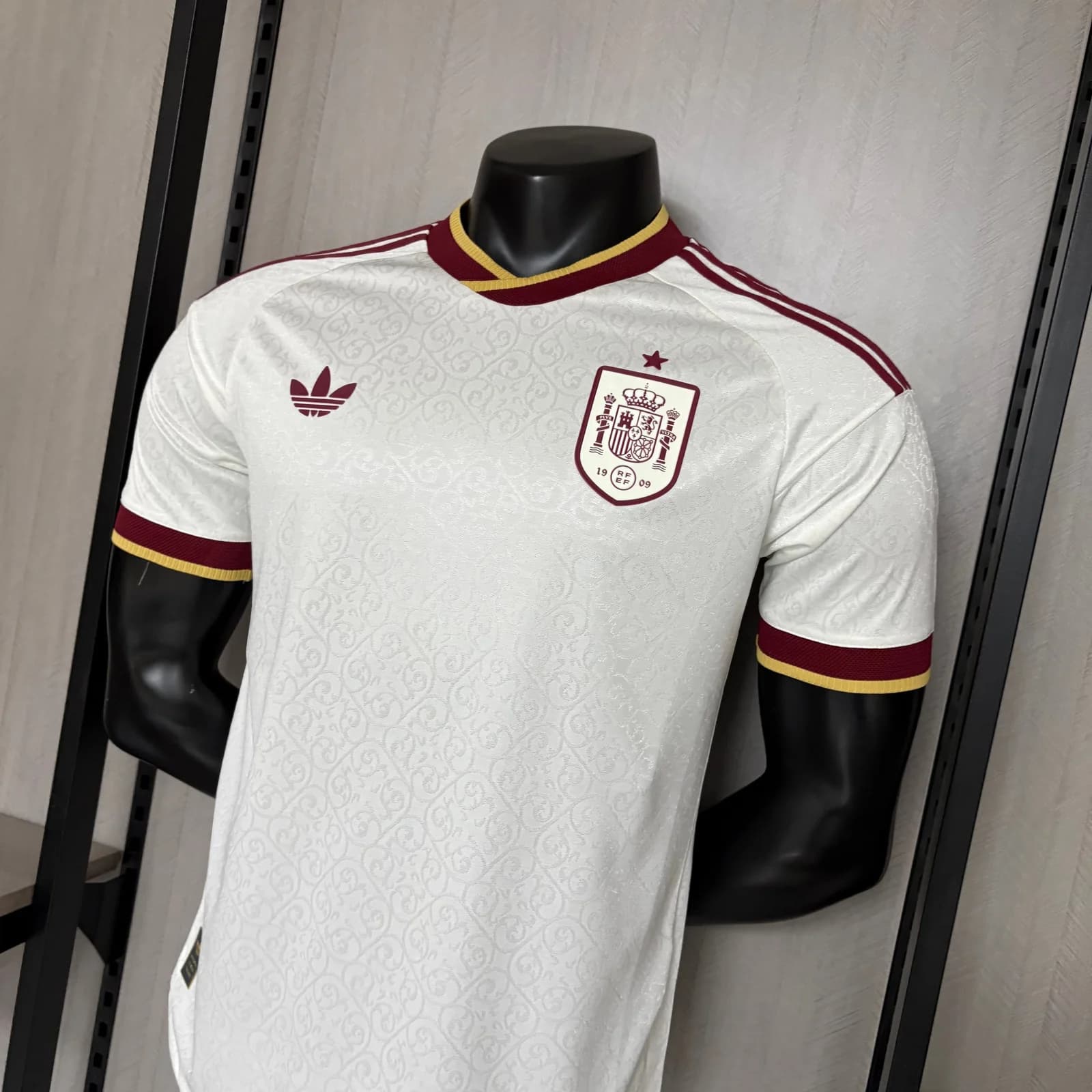 Camisa Espanha 26/27 Jogador Fora — Espanha (foto 5)