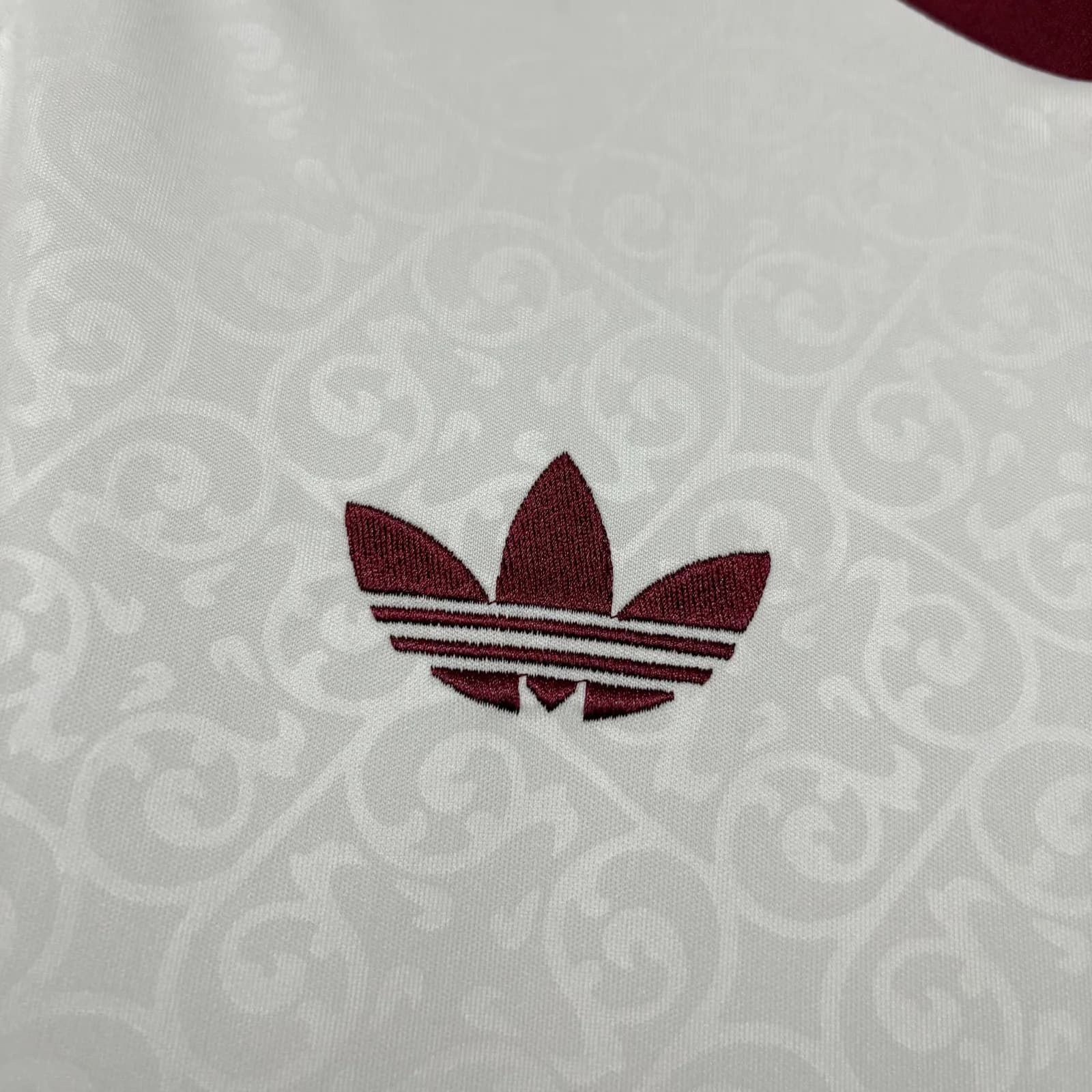Camisa Espanha 26/27 Torcedor Fora — Espanha (foto 3)