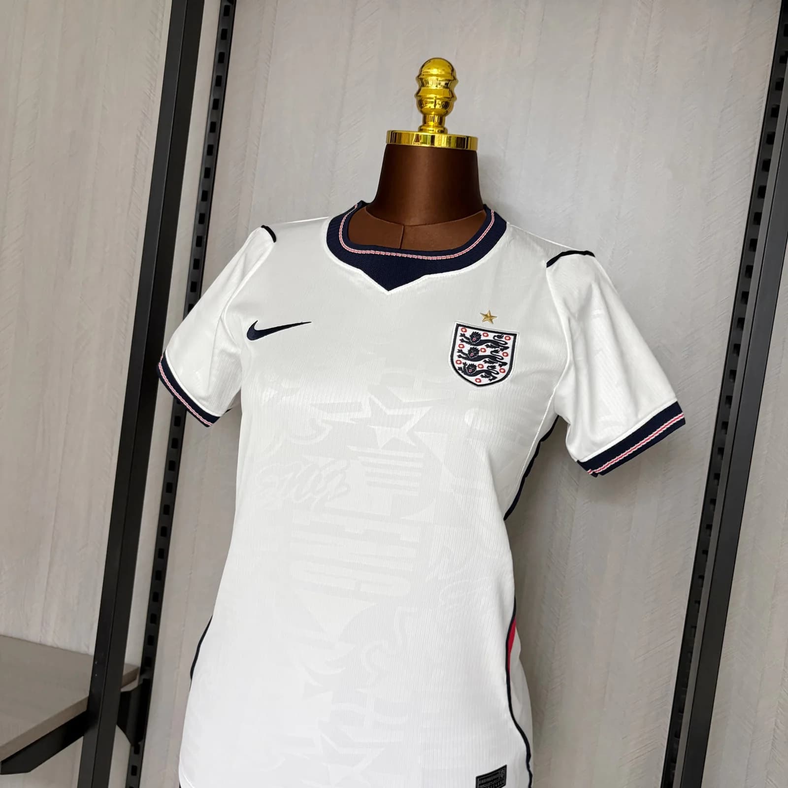 Camisa Inglaterra 26/27 Feminina Casa — Inglaterra (foto 4)