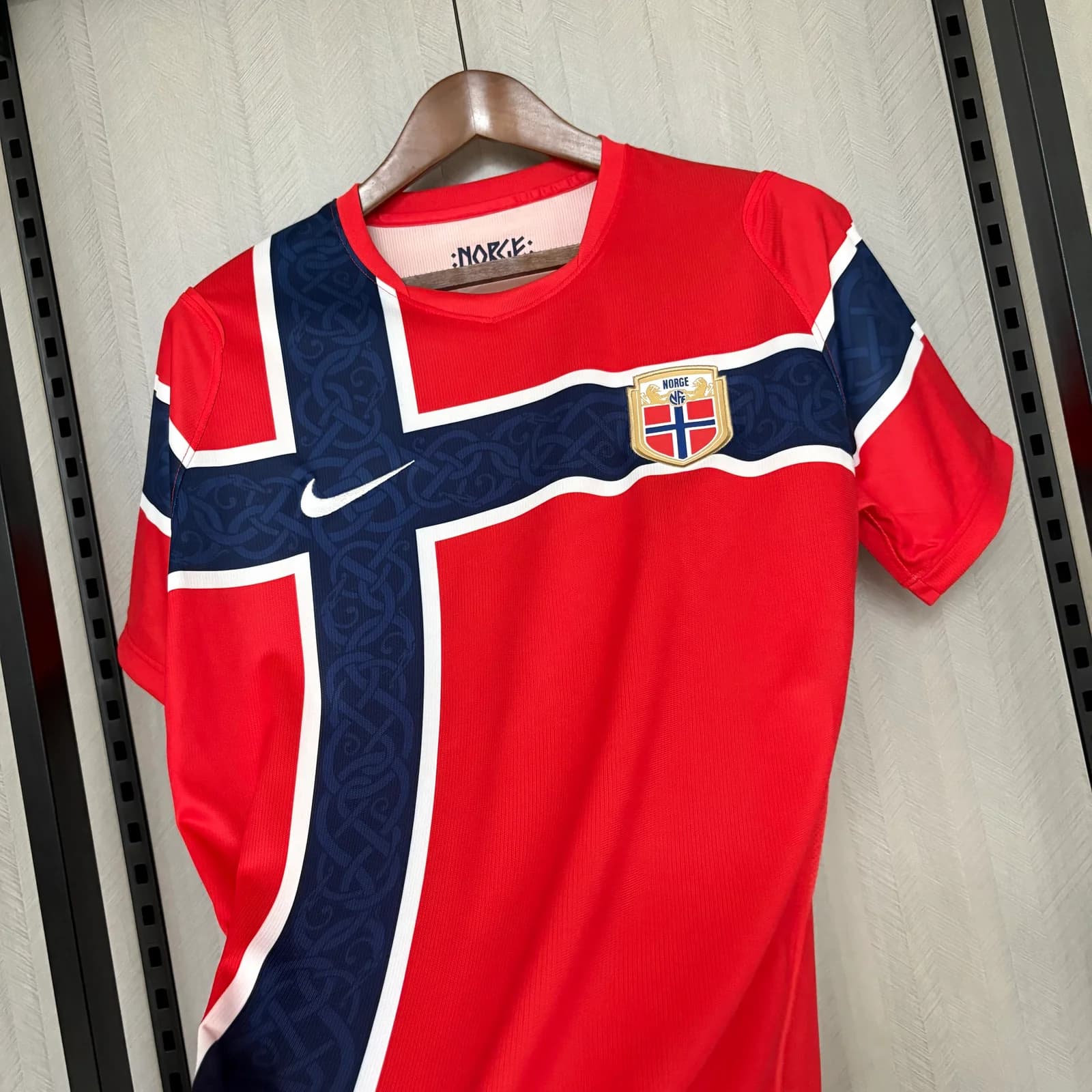 Camisa Noruega 26/27 Torcedor Casa — Noruega (foto 4)