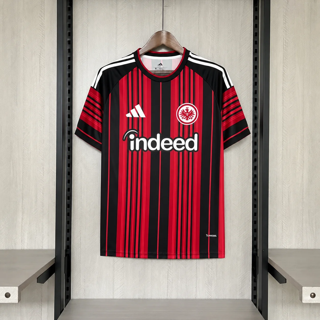 Camisa Eintracht Frankfurt 26/27 Torcedor Casa — Eintracht Frankfurt