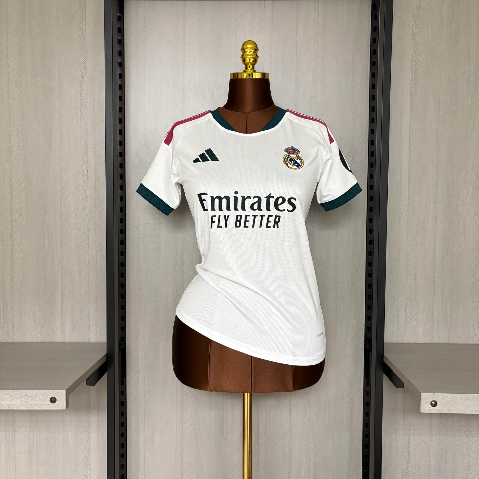 Camisa Real Madrid 26/27 Feminina Casa — Real Madrid