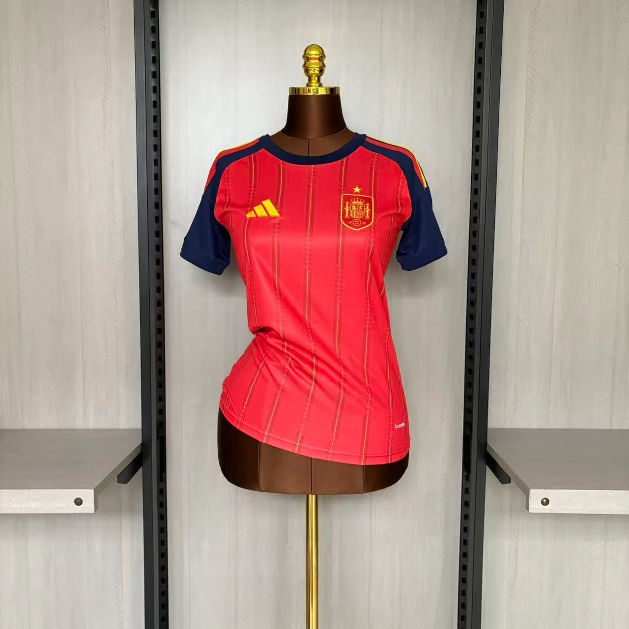 Camisa Espanha 26/27 Feminina Casa — Espanha